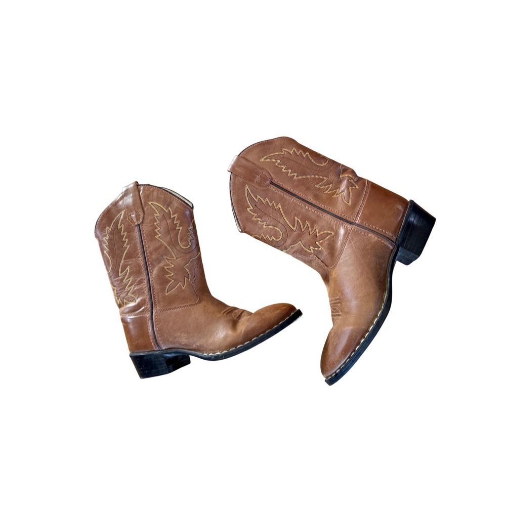 Old West brown leather youth cowboy boots